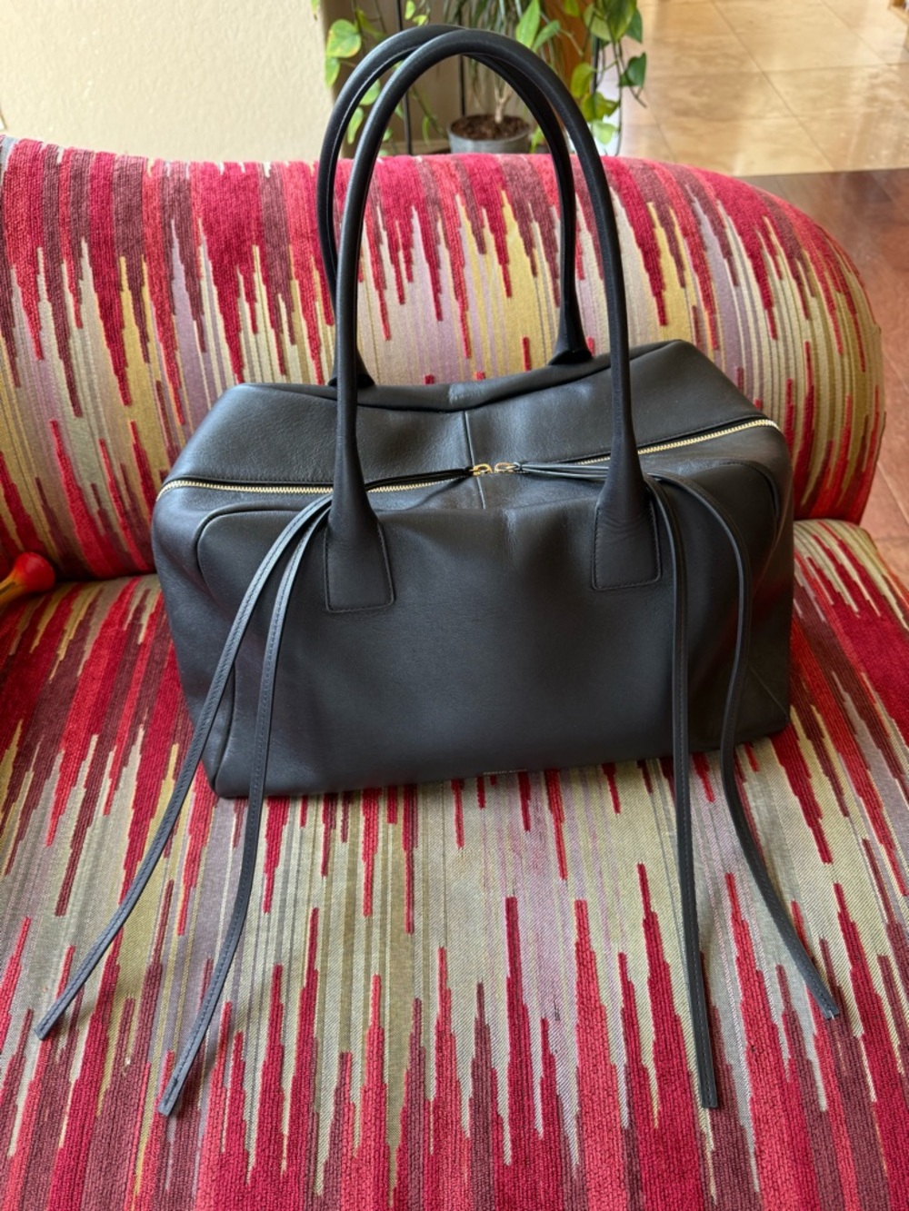 Frenzlauer Top-Handle Women’s Zipped Tote - Great condition!